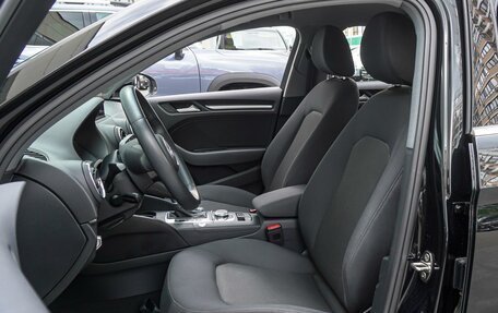 Audi A3, 2019 год, 2 370 000 рублей, 10 фотография