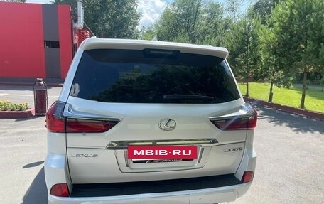 Lexus LX III, 2019 год, 9 800 000 рублей, 8 фотография