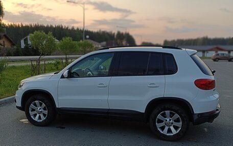 Volkswagen Tiguan I, 2013 год, 1 300 000 рублей, 2 фотография