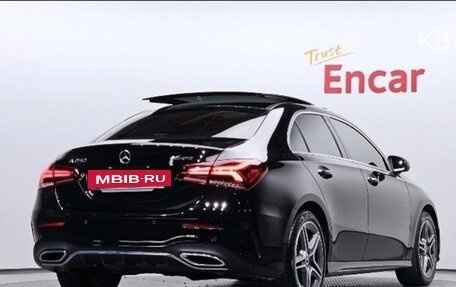 Mercedes-Benz A-Класс, 2022 год, 2 780 000 рублей, 2 фотография
