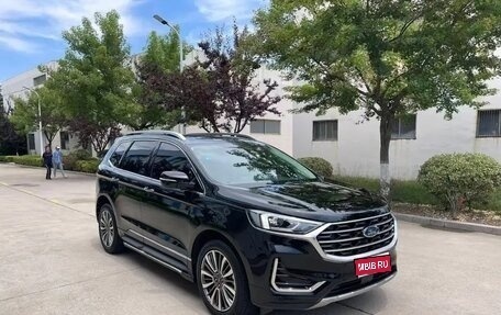 Ford Edge II рестайлинг, 2021 год, 2 550 100 рублей, 1 фотография