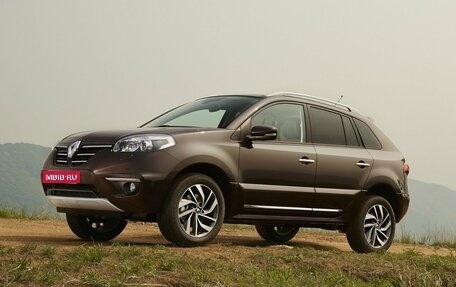 Renault Koleos I рестайлинг 2, 2013 год, 1 240 000 рублей, 1 фотография