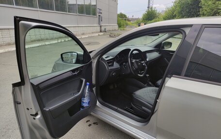 Skoda Rapid II, 2020 год, 1 800 000 рублей, 2 фотография
