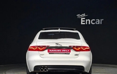 Jaguar XF II, 2017 год, 1 849 000 рублей, 4 фотография