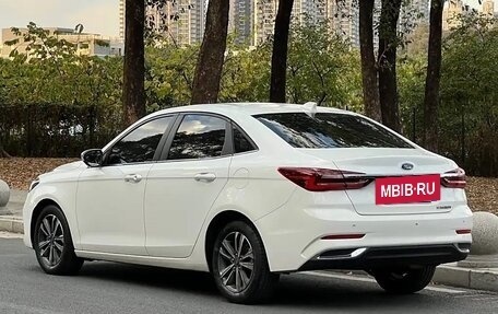 Ford Escort, 2021 год, 1 065 100 рублей, 5 фотография