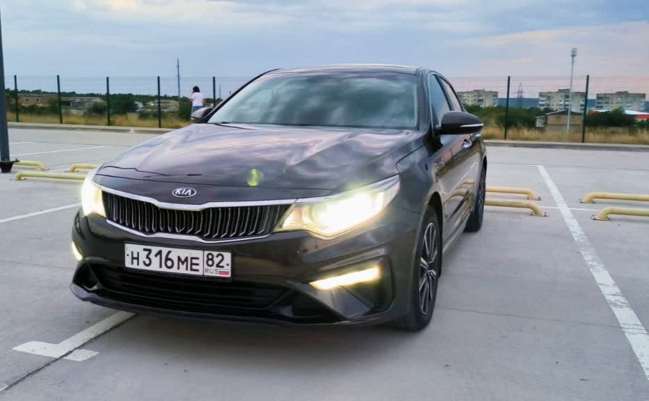 KIA Optima IV рестайлинг, 2018 год, 1 800 000 рублей, 13 фотография