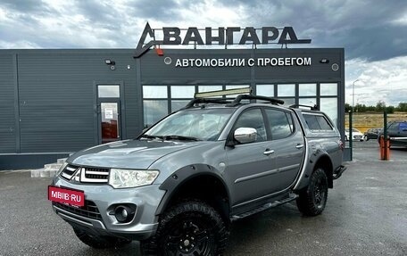 Mitsubishi L200 IV рестайлинг, 2015 год, 1 890 000 рублей, 1 фотография