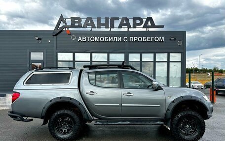 Mitsubishi L200 IV рестайлинг, 2015 год, 1 890 000 рублей, 7 фотография