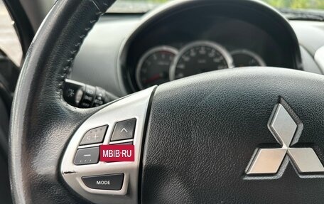 Mitsubishi L200 IV рестайлинг, 2015 год, 1 890 000 рублей, 15 фотография