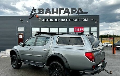 Mitsubishi L200 IV рестайлинг, 2015 год, 1 890 000 рублей, 4 фотография