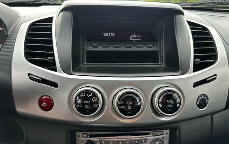 Mitsubishi L200 IV рестайлинг, 2015 год, 1 890 000 рублей, 19 фотография