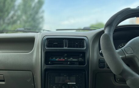 Daihatsu Pyzar I, 1997 год, 349 000 рублей, 20 фотография
