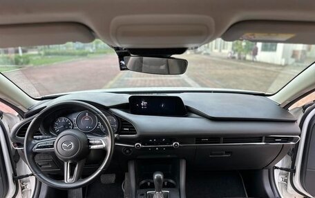 Mazda 3, 2021 год, 1 583 000 рублей, 15 фотография