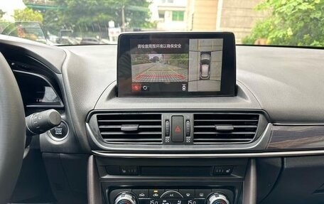 Mazda CX-4, 2021 год, 1 995 000 рублей, 7 фотография