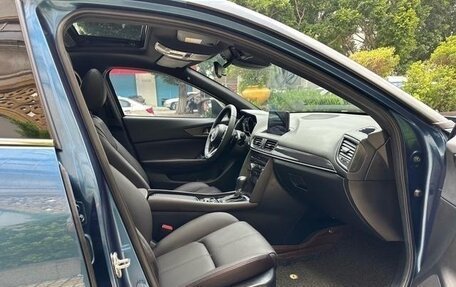 Mazda CX-4, 2021 год, 1 995 000 рублей, 10 фотография