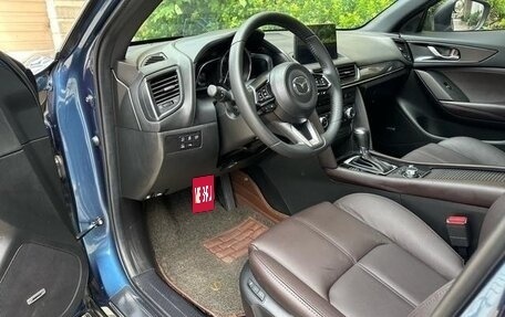 Mazda CX-4, 2021 год, 1 995 000 рублей, 9 фотография