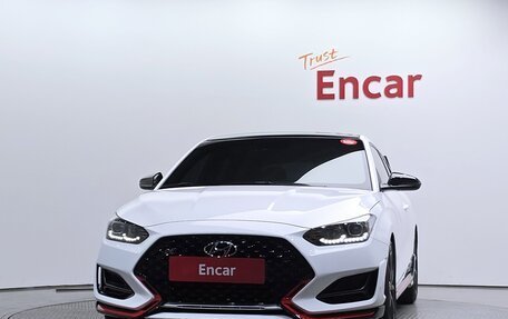 Hyundai Veloster II, 2022 год, 2 665 887 рублей, 2 фотография