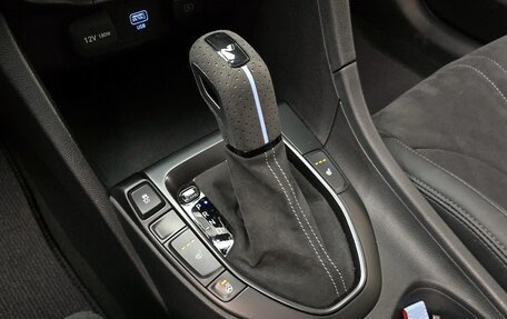 Hyundai Veloster II, 2022 год, 2 665 887 рублей, 8 фотография