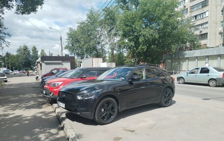 Infiniti QX70, 2017 год, 3 150 000 рублей, 5 фотография