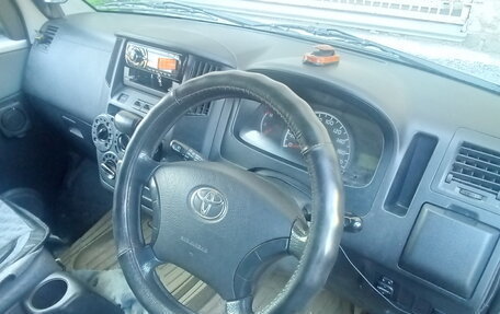 Toyota Town Ace IV, 2009 год, 780 000 рублей, 11 фотография