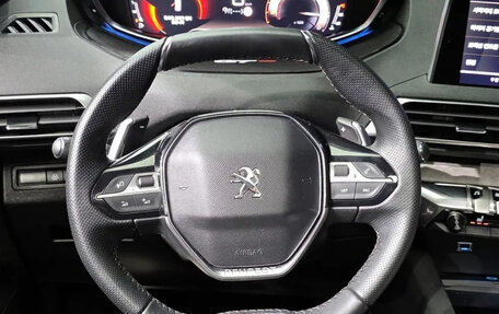 Peugeot 5008 II, 2022 год, 1 990 000 рублей, 11 фотография