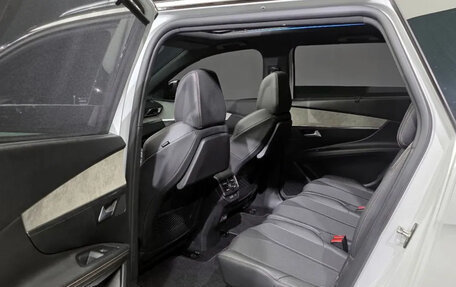 Peugeot 5008 II, 2022 год, 1 990 000 рублей, 17 фотография