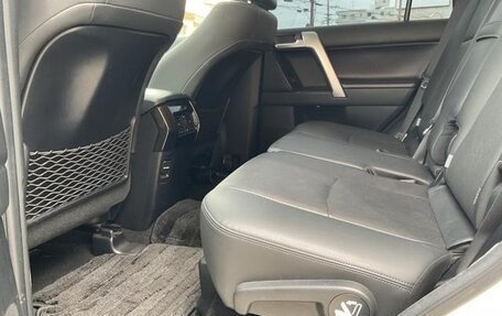 Toyota Land Cruiser Prado 150 рестайлинг 2, 2021 год, 3 482 000 рублей, 32 фотография