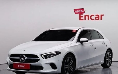 Mercedes-Benz A-Класс, 2021 год, 2 400 000 рублей, 1 фотография