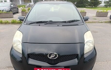 Toyota Vitz, 2010 год, 950 000 рублей, 2 фотография