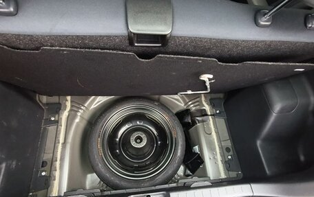 Toyota Vitz, 2010 год, 950 000 рублей, 20 фотография