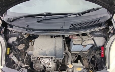 Toyota Vitz, 2010 год, 950 000 рублей, 35 фотография