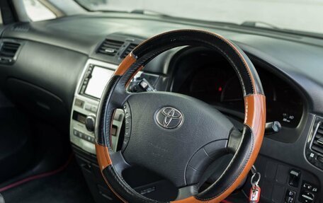 Toyota Ipsum II, 2004 год, 800 000 рублей, 11 фотография