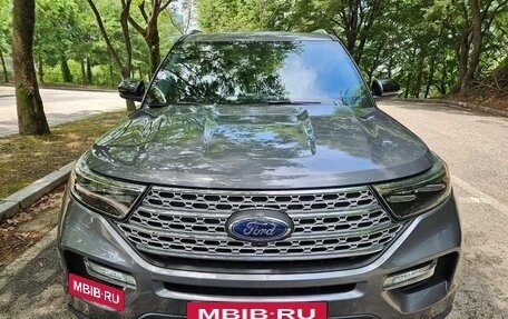 Ford Explorer VI, 2021 год, 3 130 000 рублей, 2 фотография