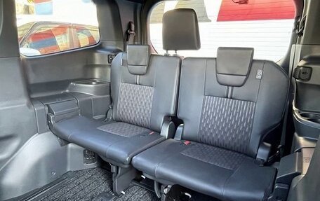 Toyota Noah, 2022 год, 3 583 000 рублей, 34 фотография