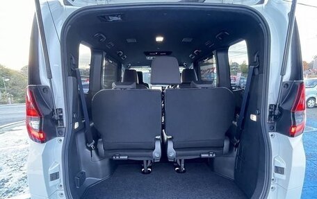 Toyota Noah, 2022 год, 3 583 000 рублей, 37 фотография
