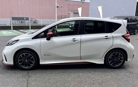Nissan Note II рестайлинг, 2020 год, 1 024 000 рублей, 5 фотография
