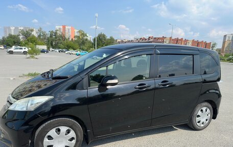 Honda Freed I, 2013 год, 1 390 000 рублей, 3 фотография