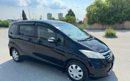 Honda Freed I, 2013 год, 1 390 000 рублей, 8 фотография
