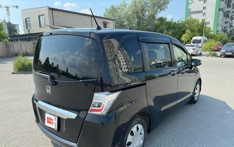 Honda Freed I, 2013 год, 1 390 000 рублей, 6 фотография