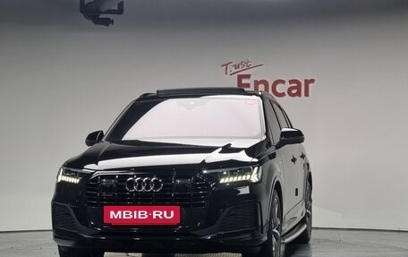 Audi Q7, 2022 год, 6 835 080 рублей, 2 фотография