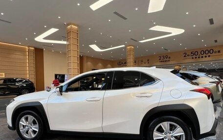 Lexus UX I, 2022 год, 2 619 887 рублей, 2 фотография