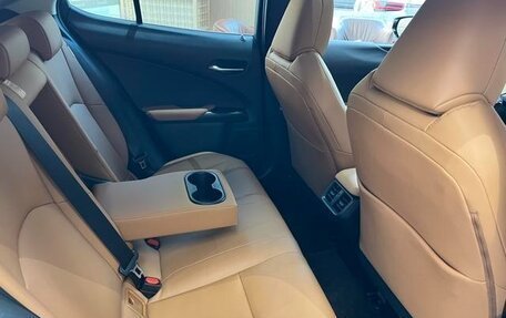 Lexus UX I, 2022 год, 2 619 887 рублей, 12 фотография