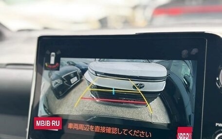 Toyota Voxy, 2022 год, 3 289 000 рублей, 13 фотография