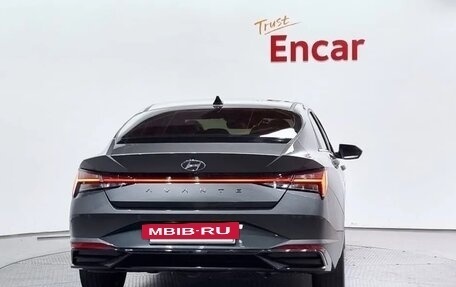Hyundai Avante, 2022 год, 1 900 000 рублей, 4 фотография
