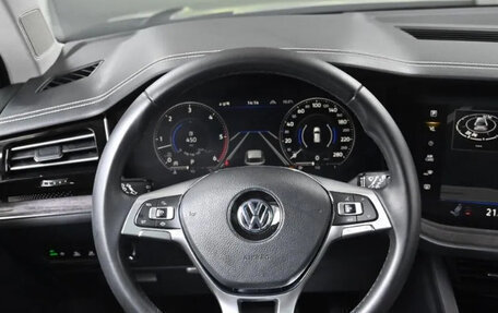 Volkswagen Touareg III, 2020 год, 10 фотография