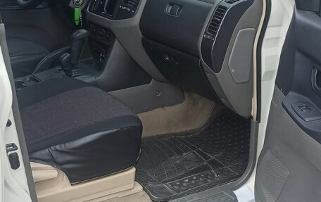 Mitsubishi Pajero III рестайлинг, 2005 год, 950 000 рублей, 3 фотография