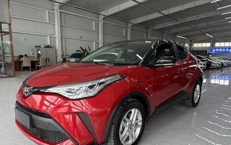 Toyota C-HR I рестайлинг, 2021 год, 1 623 023 рублей, 2 фотография