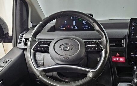 Hyundai Staria, 2022 год, 2 357 000 рублей, 7 фотография
