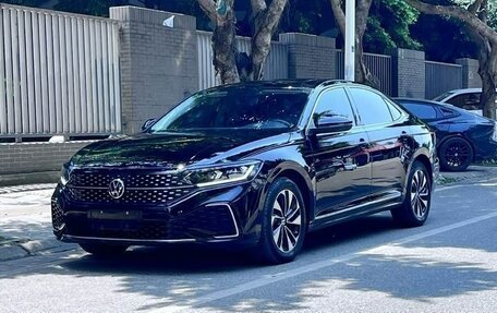 Volkswagen Passat B8 рестайлинг, 2022 год, 1 935 000 рублей, 1 фотография