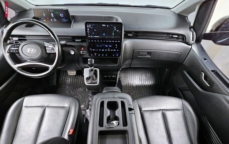 Hyundai Staria, 2022 год, 2 357 000 рублей, 6 фотография